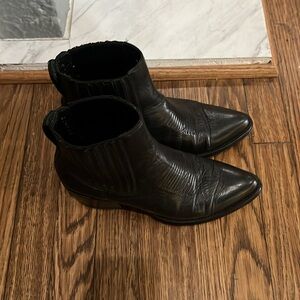 Tecovas The Taylor—Black